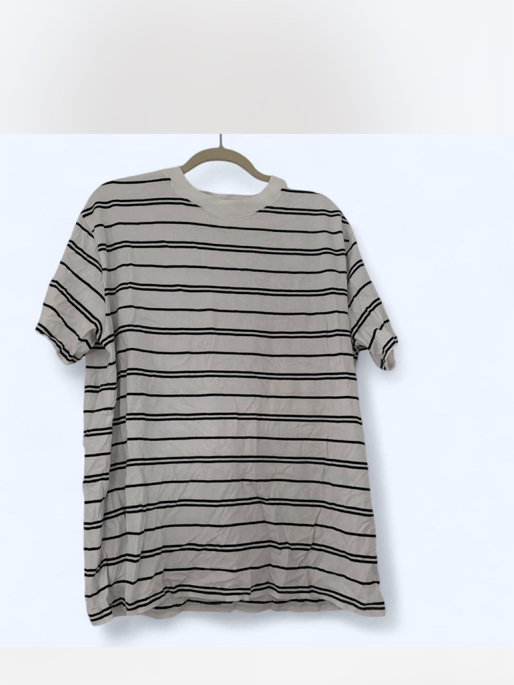 A&F white & Black Stripe Crewneck T-Shirt